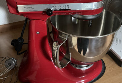 KitchenAid Artisan Küchenmaschine rot 300W 4,8L