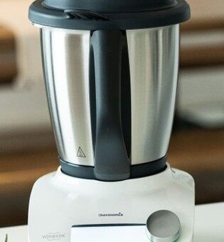 Vorwerk Thermomix Friend mit Mixtopf passend