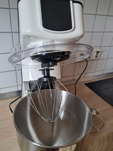 OSTBA Küchenmaschine weiß mit Edelstahlschüssel, Spritzschutz