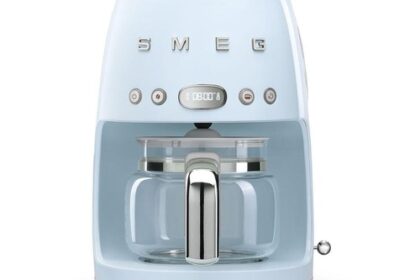 smeg DCF02PBEU pastellblau Filterkaffeemaschine #1907267