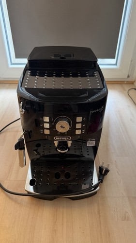 DELONGHI Magnifica S Kaffeemaschine