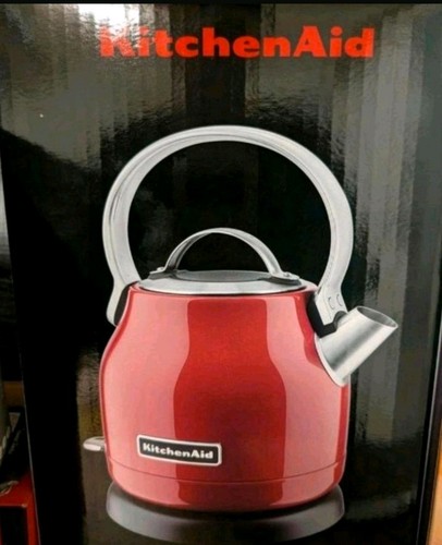 KitchenAid Wasserkocher Rot Retro Design Kitchen